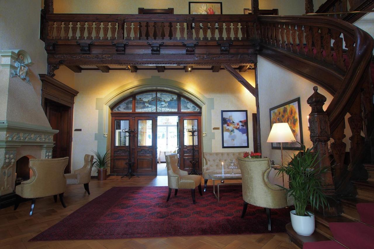 Hotel Schlossvilla Derenburg Exterior foto